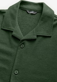 REGULAR FIT - BUTTON THROUGH - Hemd - green tiger