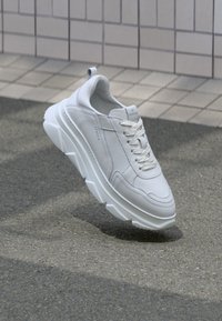 CPH40 - Trainers - white