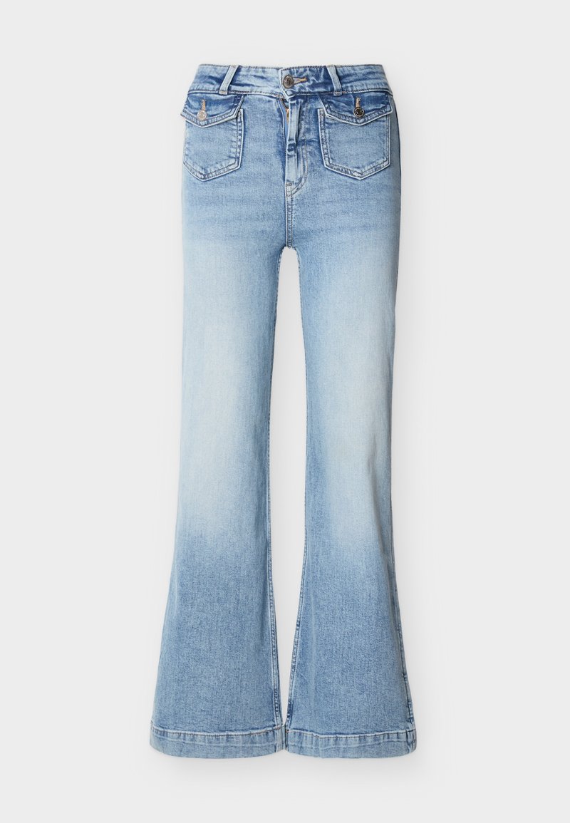 Gina Tricot Flared Jeans lichtblauw denim