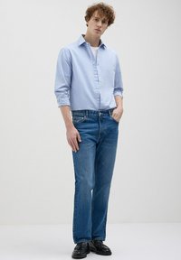 Thumbnail Image 2