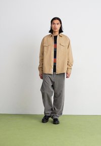 Thumbnail Image 2