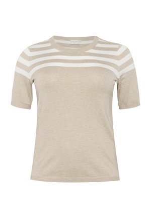 Beige strikket sweater med korte ærmer og hvide vandrette striber over brystet og skuldrene. Rund hals. Blød tekstur.