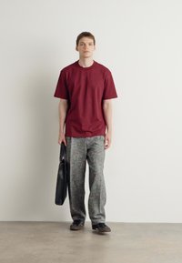 HUGO DAPOLINO - T-Shirt basic - dark pink