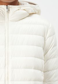 Tommy Hilfiger HOODED JACKET - Gewatteerde jas - ivory silk