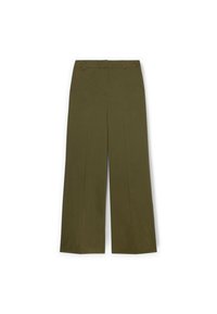 Pantalones de pierna ancha en tela verde oliva, con una textura suave, pliegues frontales y una cintura estándar con pasadores para cinturón.
