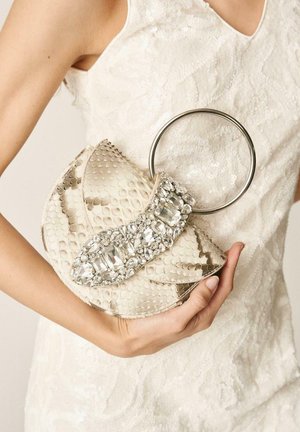 Alma en Pena, BOLSOS DE MUJER CON DETALLES. - Bolso de mano - white