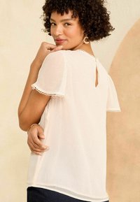 Love & Roses FLUTTER SLEEVE SHELL - REGULAR FIT - Bluse - pink cutwork