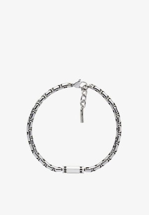 Bracelet chaîne en argent avec pièce centrale rectangulaire et fermoir homard, comprenant un maillon de chaîne ajustable pour varier la taille.