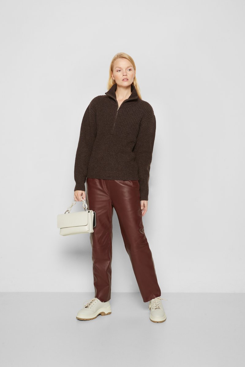 Damen Bekleidung | DESIGNERS REMIX CARMEN Strickpullover dark brown/braun - PB22447 Damen Bekleidung | DESIGNERS REMIX CARMEN Strickpullover dark brown/braun - PB22447