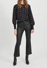 Object Sweter