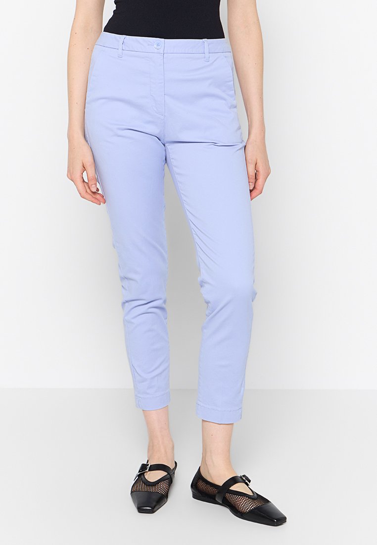 Sisley Chino celeste