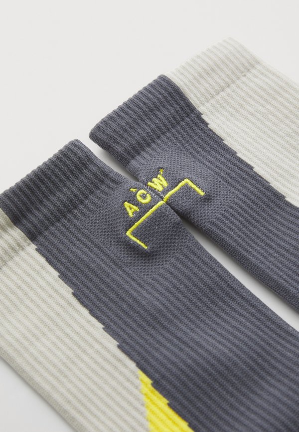 OVERSTITCH SOCK - Socks2