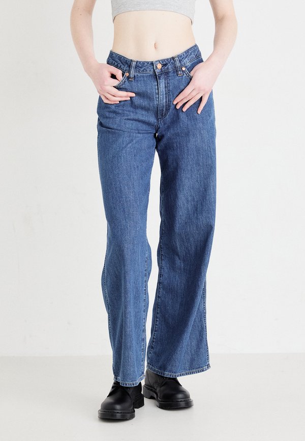 WORLD WIDE - Wide Leg