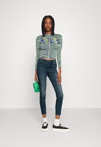 Elisabetta Franchi Dames Skinny jeans SALE • Tot 37% korting