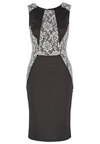 Czarna sukienka dopasowana, z kwiatowymi panelami koronkowymi po bokach, okrągłym dekoltem i bez rękawów. Gładka faktura o przylegającym kształcie.