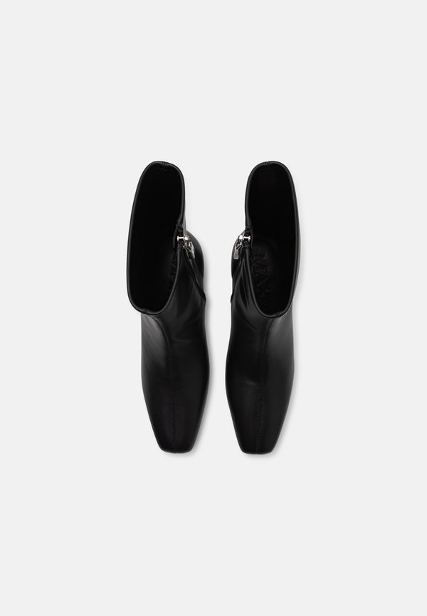 CLAUDIA - Classic ankle boots4