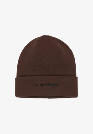 Bruine gebreide beanie met een omgevouwen rand en zwart geborduurd logo. Zachte textuur, ronde bovenkant en rekbare stof voor een comfortabele pasvorm.
