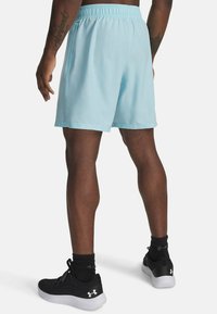 Under Armour TECH WORDMARK - Sports shorts - stream