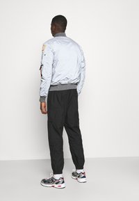 Alpha Industries NASA REFLECTIVE - Giacca in similpelle - silver