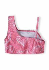 Bra sportivo rosa con motivo a conchiglia, realizzato in tessuto testurizzato con una leggera lucentezza. Spallina singola su un lato, con un interno bianco liscio.