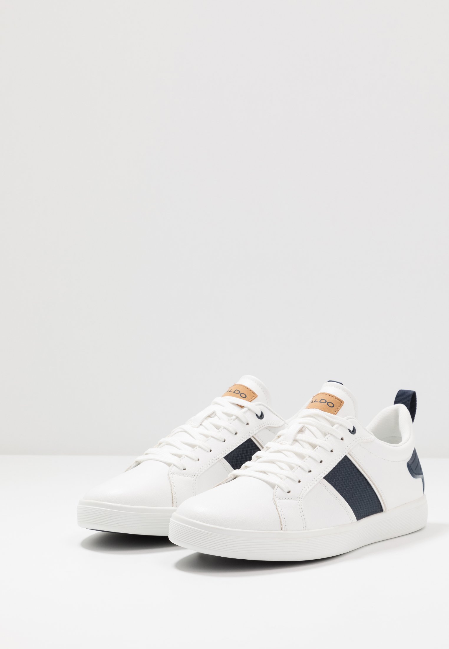 ALDO OLARDON Joggesko white Zalando.no ALDO ASSIMILIS Joggesko white overflow Zalando.no