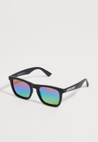 Nevybrané, black/blue