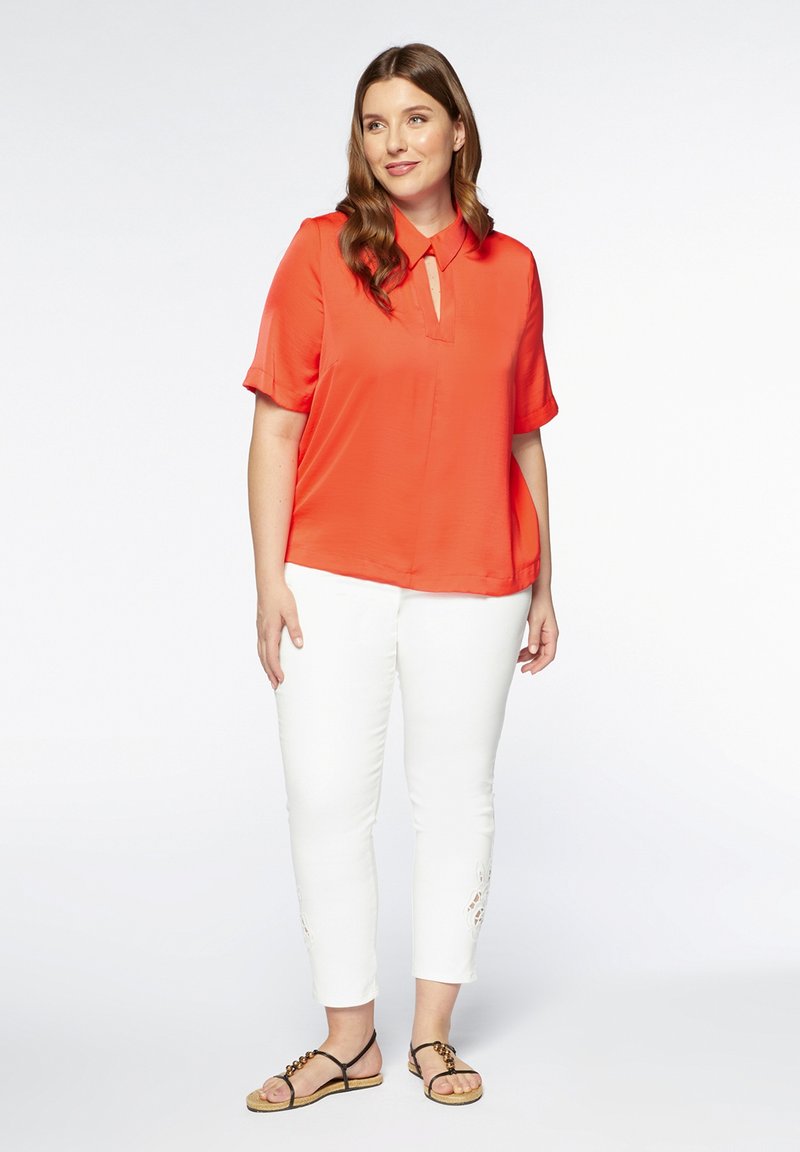 Fiorella Rubino Blouse oranje