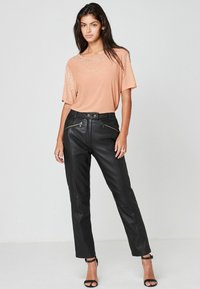 Next SHORT SLEEVE SCATTER SPARKLE  - T-shirts print - nude cream