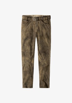Braune Lederhose mit Vordertaschen, Gürtelschlaufen und einem dunkelbraunen Gürtel mit einer silbernen Schnalle, die mit einem Hirschkopf graviert ist.
