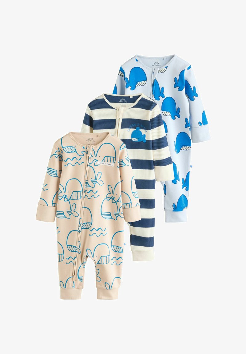 Három baba rugdalózó hosszú ujjakkal és elülső cipzárral, kék bálnamintával és kék-fehér csíkokkal bézs, tengerészkék és világoskék alapon.