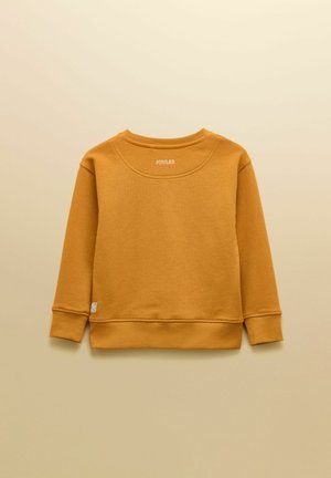 Senfgelbes Sweatshirt mit langen Ärmeln, gerippten Bündchen und Saum, kleinem Seitenschild und weißem "JOULES"-Schriftzug nahe dem Rückenausschnitt.