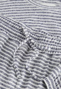 Next LONG SLEEVE - REGULAR FIT SET - Pidžaamakomplekt - grey stripe