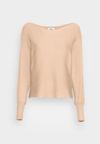 Maglione beige lavorato a maglia con texture a coste, scollo ampio e maniche lunghe, dotato di orlo cropped e vestibilità rilassata. Etichetta del marchio sul collo.