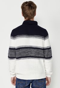 Koroshi Vesta - navy