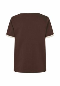 Kortærmet brun t-shirt med cremefarvet kant ved ærmerne. Blødt bomuldsstof, afslappet pasform og et simpelt, rent design.