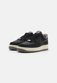 Nike Sportswear AIR FORCE - Sportcipő - black
