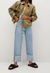Mango Lehká bunda - khaki