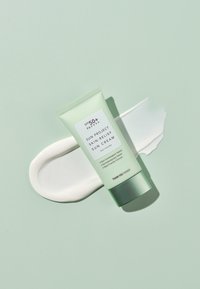 Thank You Farmer SUN PROJECT SKIN RELIEF SUN CREAM - Zonnebrandcrème - black