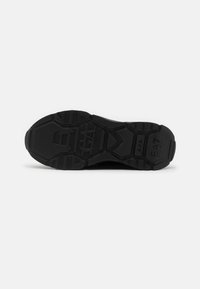 EA7 Emporio Armani 7.0 MAN UNISEX - Aukšto profilio sportbačiai - black/gold
