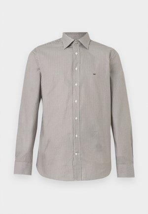 Pánská košile s dlouhým rukávem na knoflíky s malým geometrickým vzorem v černé, bílé a šedé barvě, se špičatým límečkem a malým vyšitým logem na prsou.