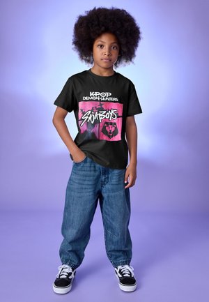 Next, REGULAR FIT - KPOP DEMON HUNTERS T-SHIRT  . - Print T-shirt - black