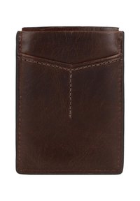 Porte-cartes en cuir marron avec une texture lisse, présentant une couture et un design de poche angulaire à l'avant.