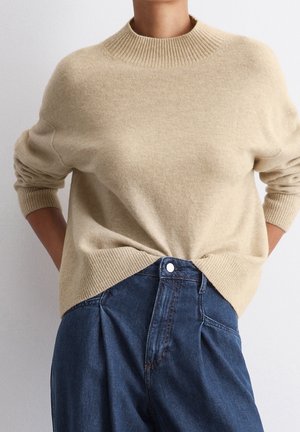 Jumper - beige
