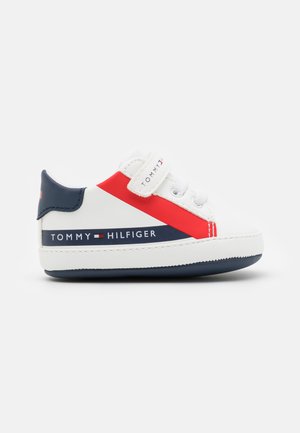 First shoes - white/blue/red