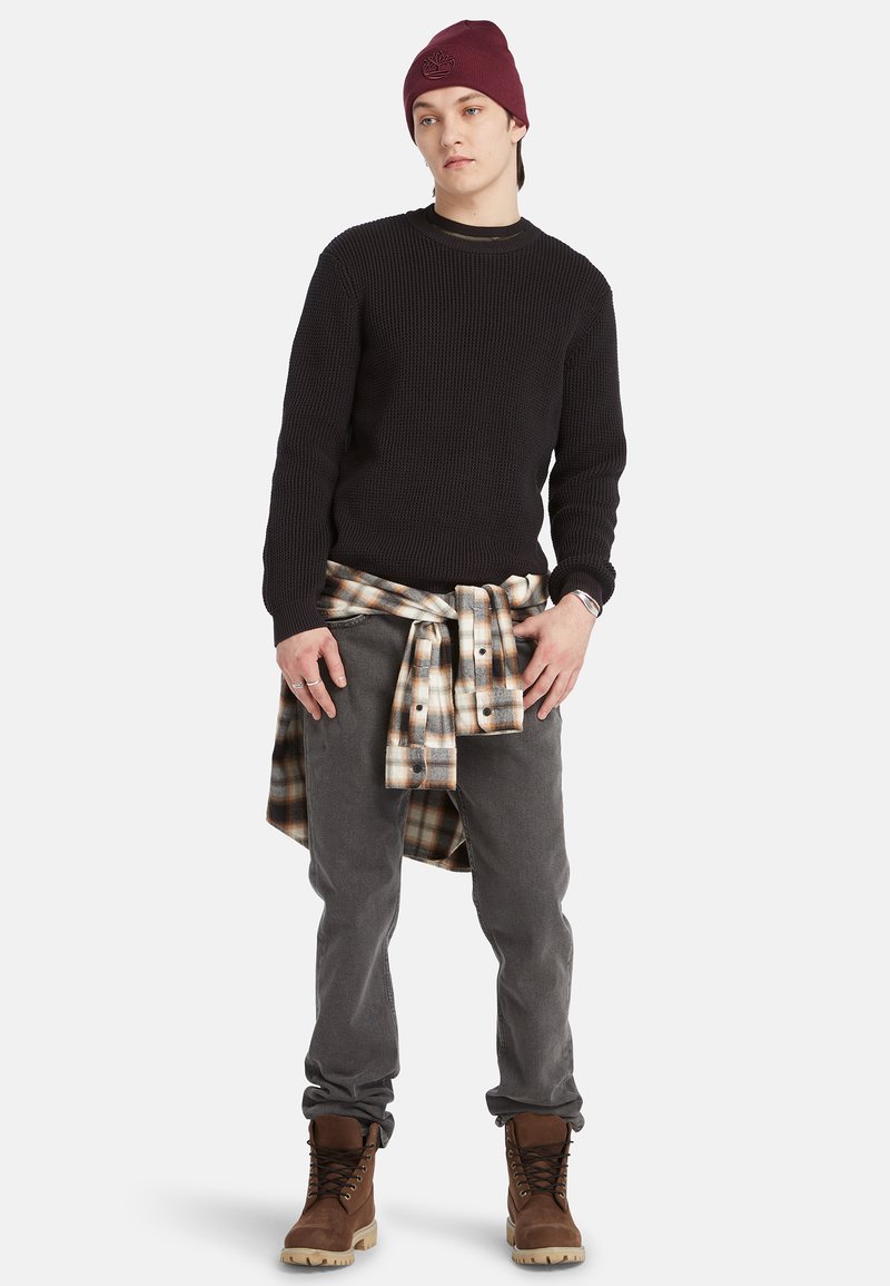 black timberland jumper