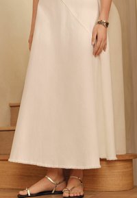 Next REGULAR FIT - SLEEVELESS - Haljina od trapera - ecru