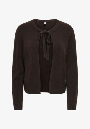 Sötétbarna hosszú ujjú kardigán kerek nyakkivágással és elöl megkötős zárral, bordázott mandzsettákkal és szegéllyel, fehér háttéren bemutatva.