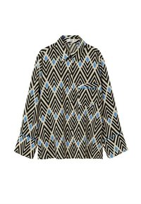 Camisa de manga larga con un patrón geométrico en negro, beige y azul, con collar, un bolsillo en el pecho y cierre de botones.