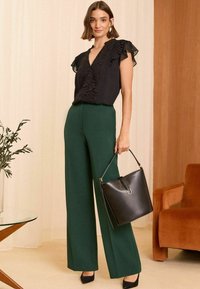 Love & Roses FLUTTER SLEEVE REGULAR FIT - Blūze - black