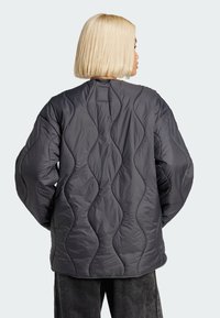 adidas Originals FASHION QUILTED LINER - Allvädersjacka - black